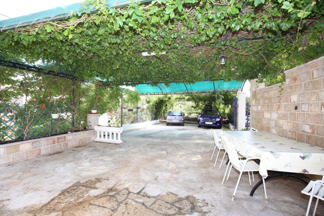Apartment Bol 13413F Екстериор снимка