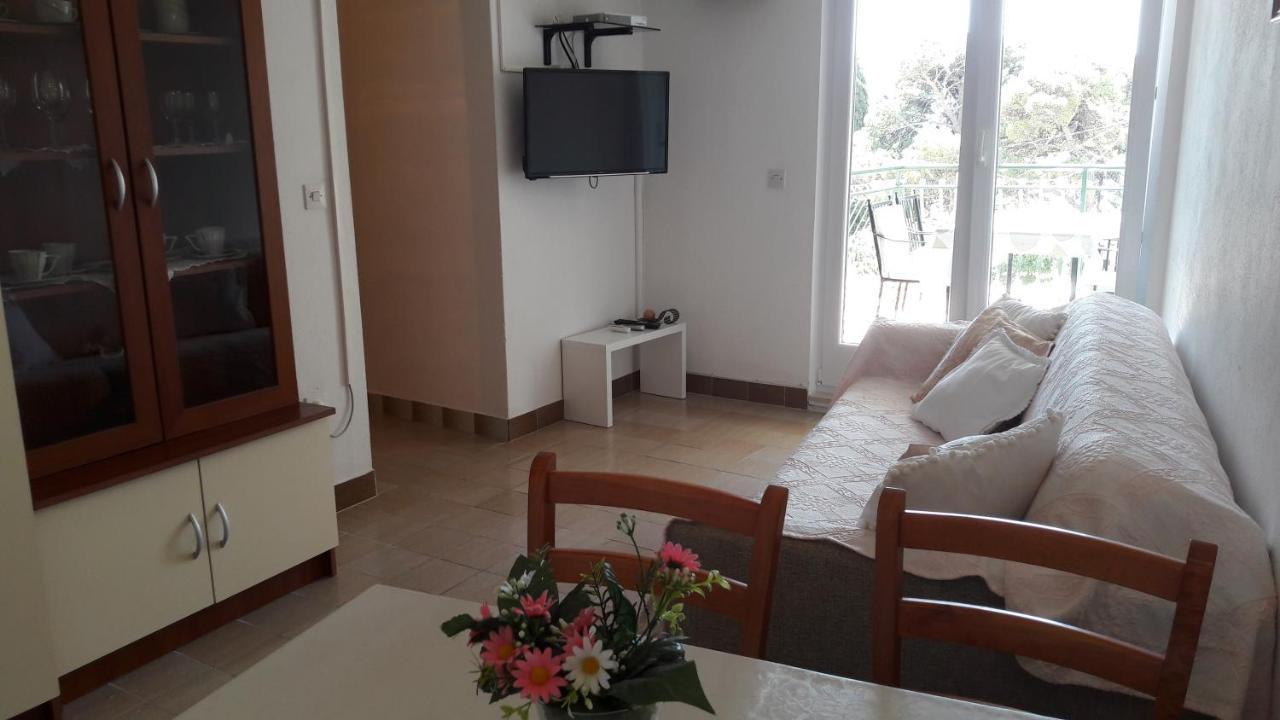 Apartment Bol 13413F Екстериор снимка